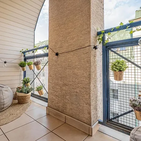 Niceone Number 7 - W Samym Centrum! * Вроцлав