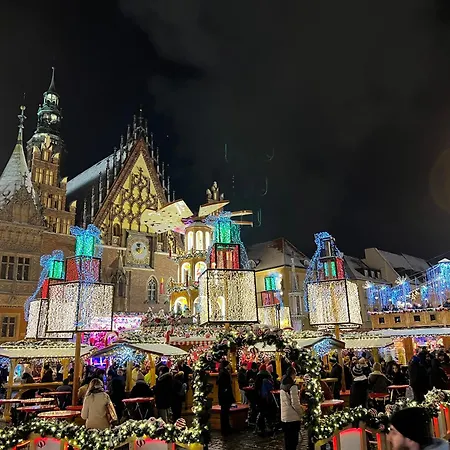 Niceone Number 7 - W Samym Centrum! * Вроцлав