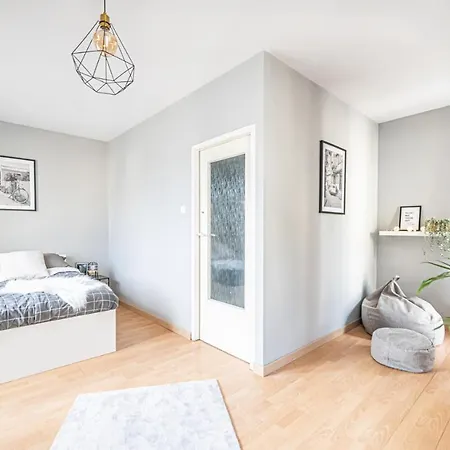 Apartment Niceone Number 7 - W Samym Centrum!