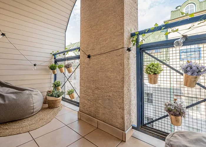 Niceone Number 7 - W Samym Centrum! * Wrocław